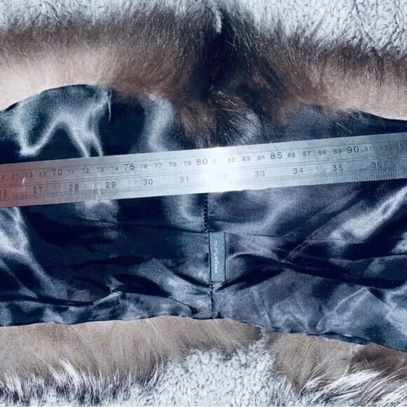 Genuine Saga Fox Fur Stole Wrap Scarf Bolero Jacket Coverup Opera Coat